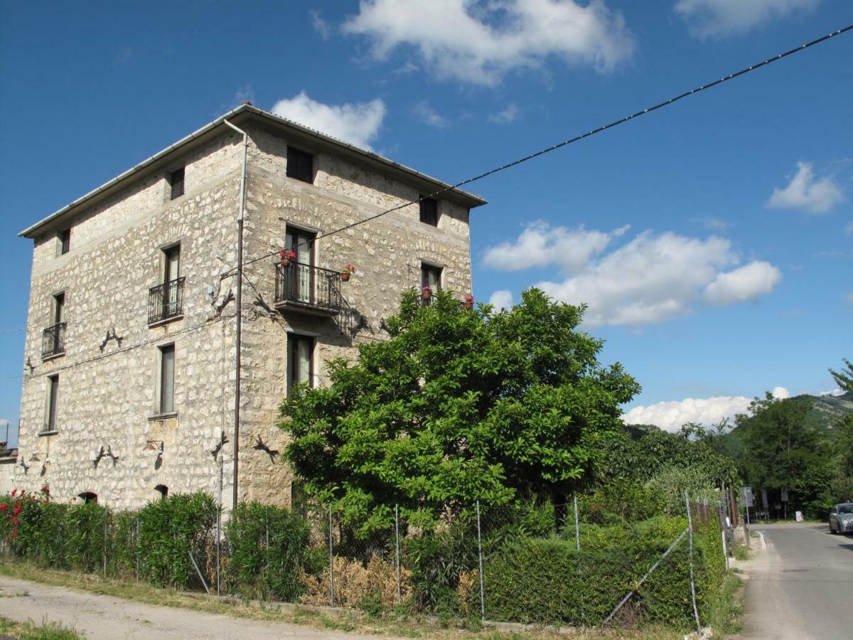 Casa Sarlo Aparthotel Petina Eksteriør bilde