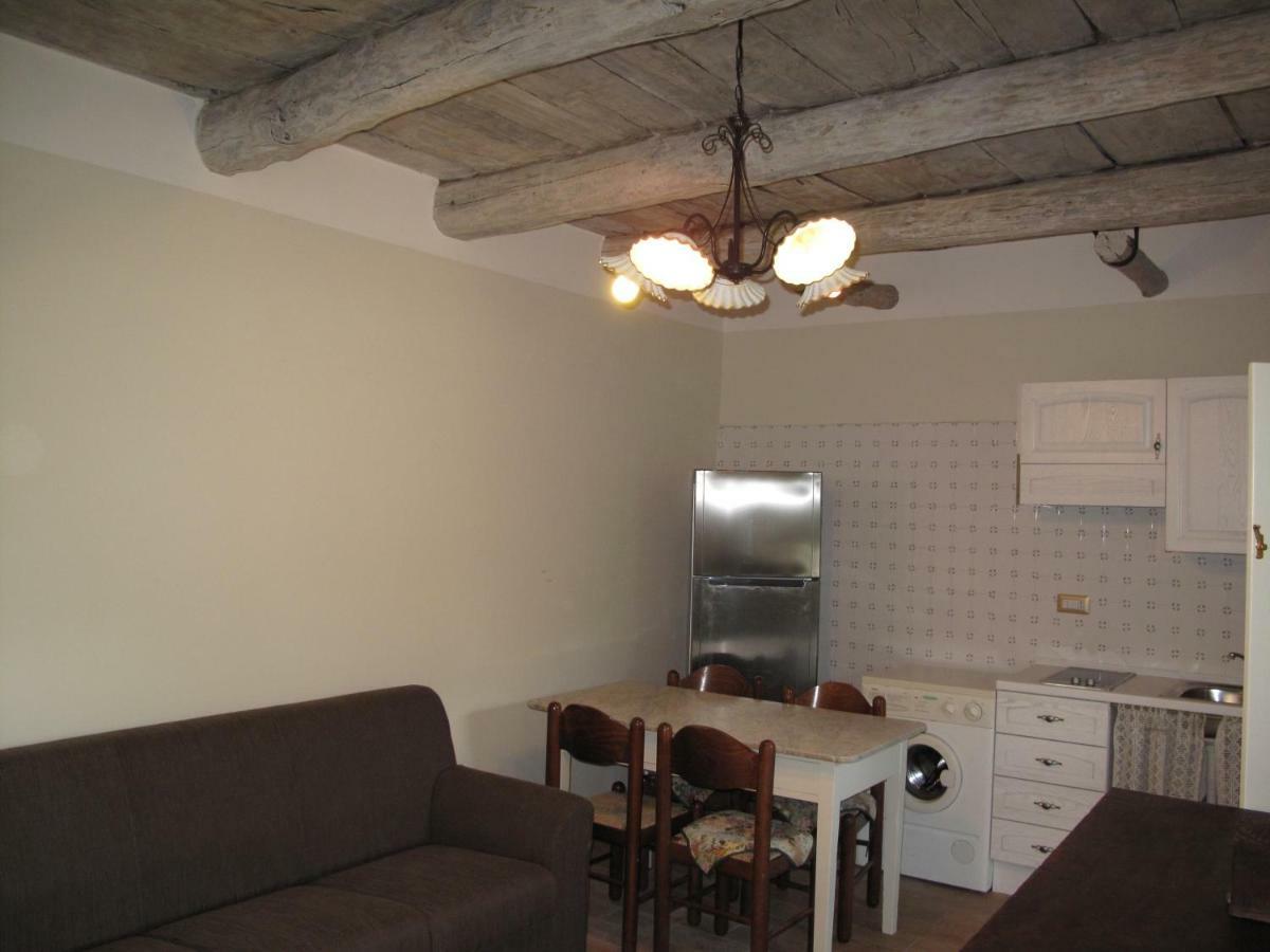 Casa Sarlo Aparthotel Petina Eksteriør bilde